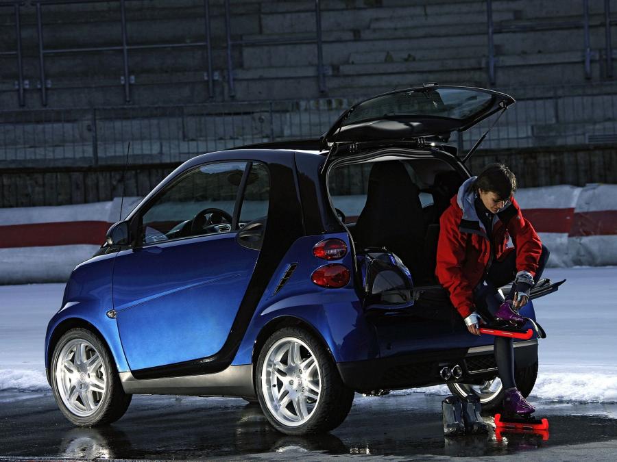  Smart ForTwo by Brabus 2007 года  (фото 3 из 10)